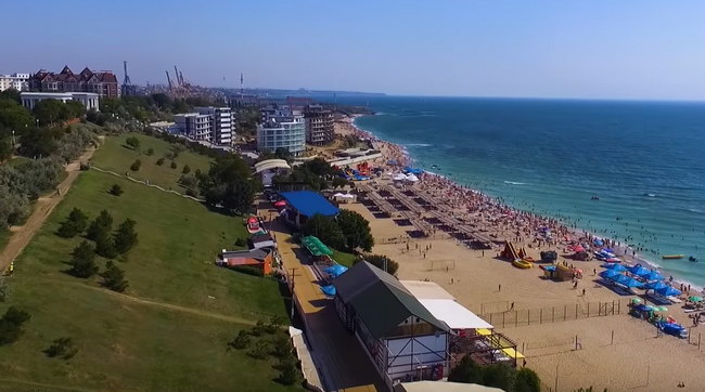 Почему для отдыха туристы все чаще предпочитают Черноморск